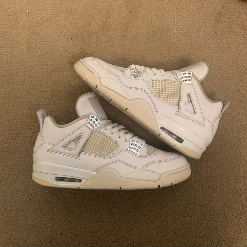 Air Jordan 4 Pure Money